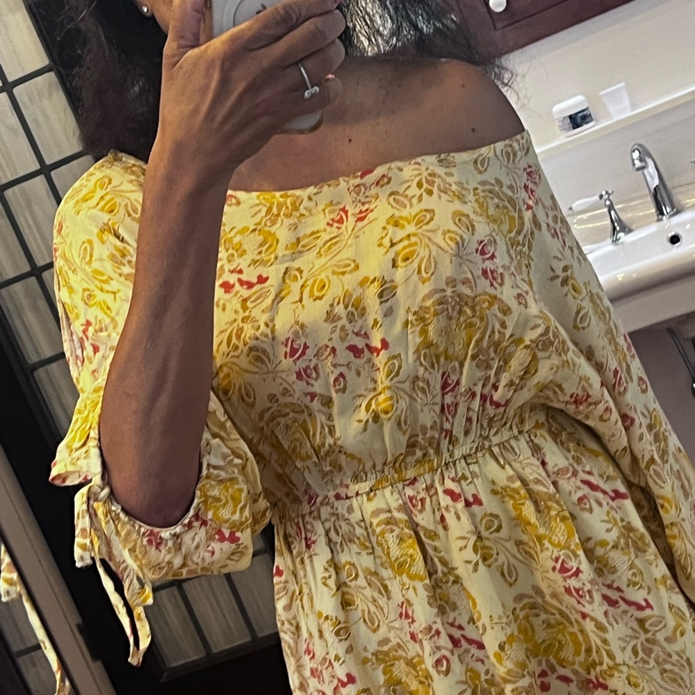 Ladies dress